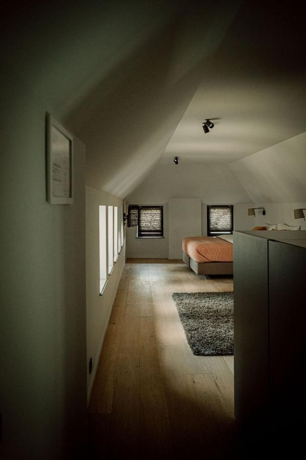 Relais M B&B Frasnes-lez-Anvaing Esterno foto